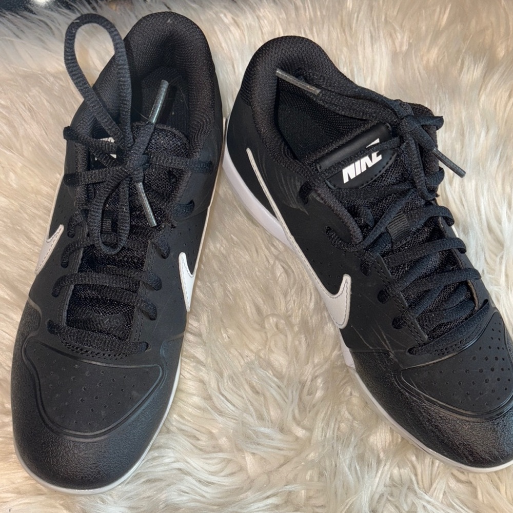 Nike Kids Black and White Shoes